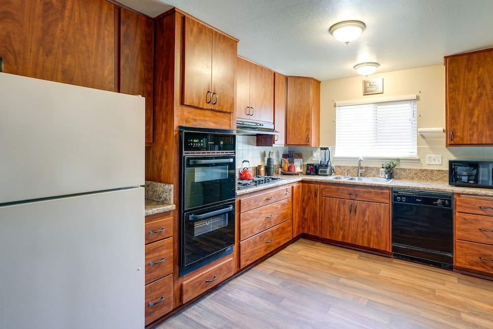 Vallejo Vacations - Vallejo Vacation Rental Close to Wine Outdoors - Property Image 23