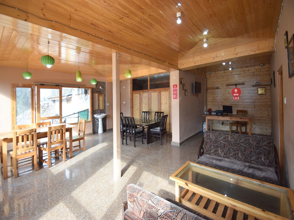 OYO 4782 Manzana Woodlet Cottage