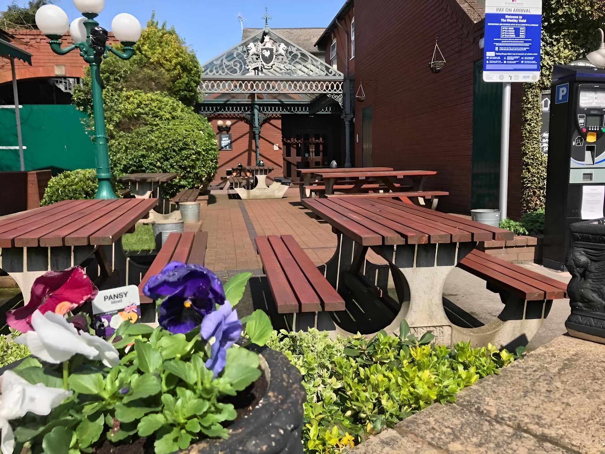 Westley Hotel