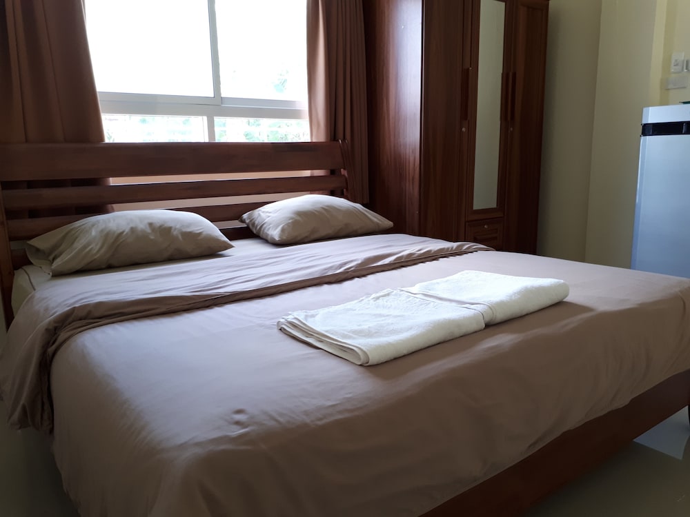 Wattana House