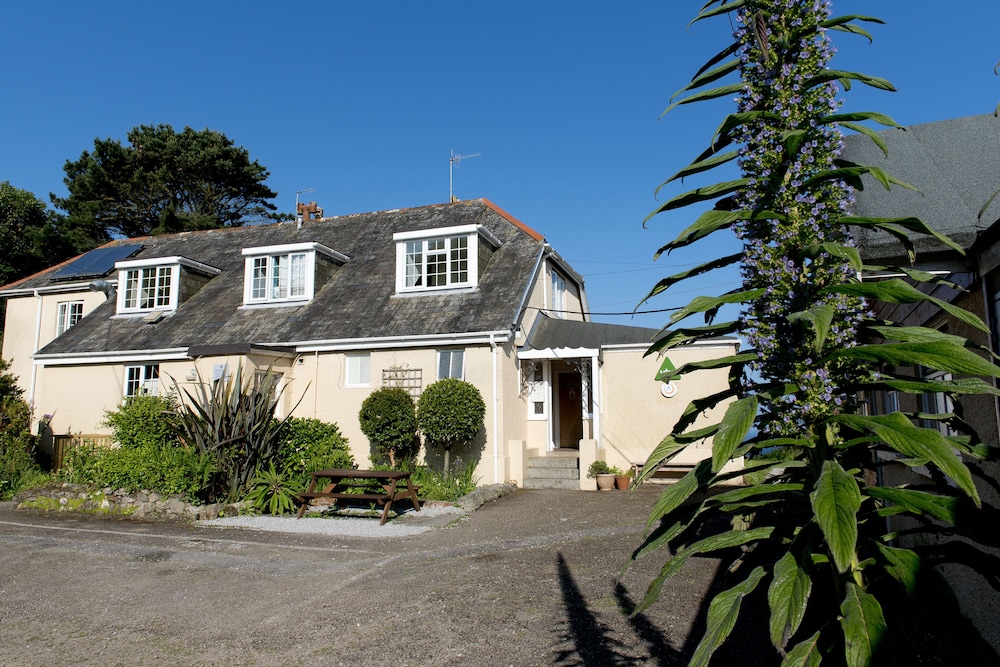 YHA Land's End - Hostel