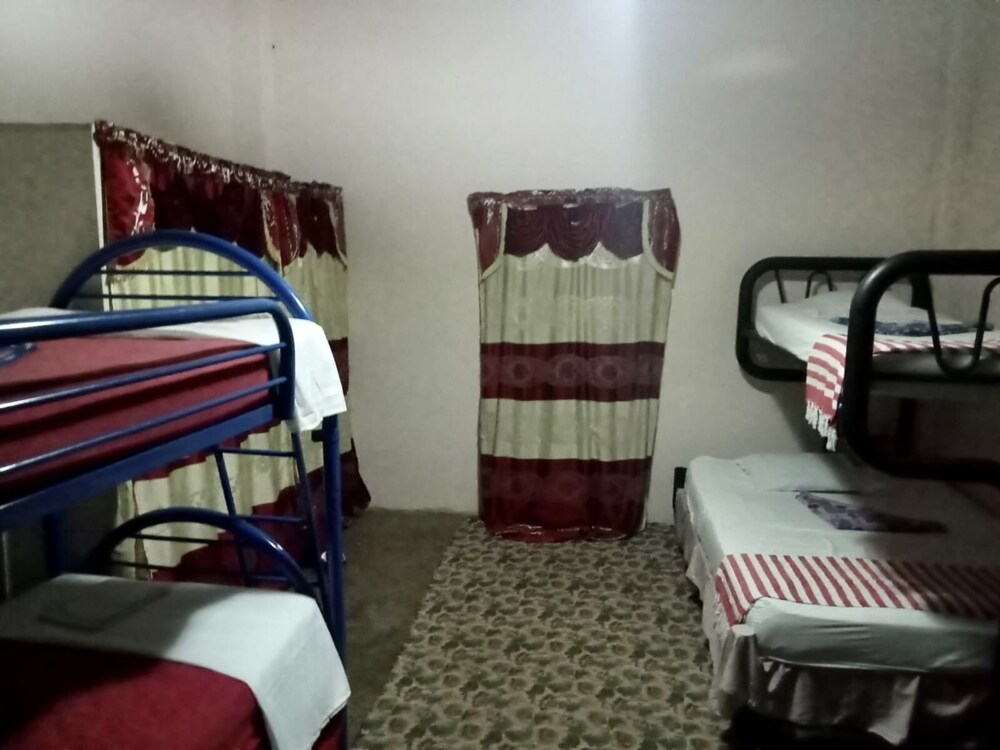 Voyager Int l Hostel Panama La Villa view 3