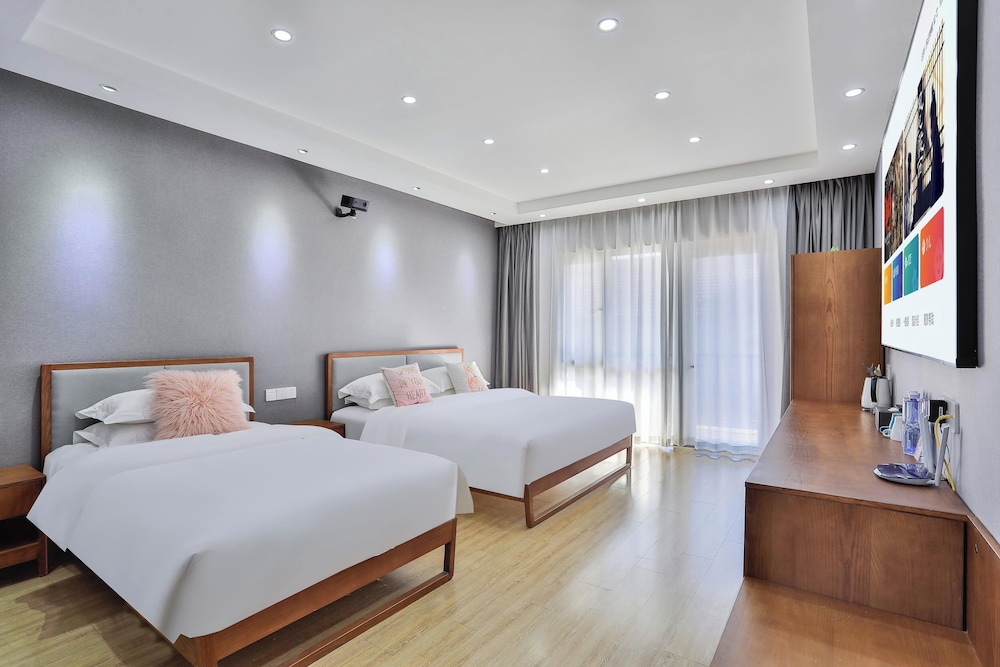 Yinshu Lunas Vila Courtyard Garden Resort Hotel (Shanghai International Tourism Resort Branch)