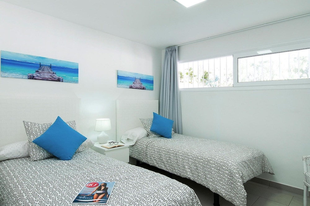 Bungalow in San Agustin With Pool