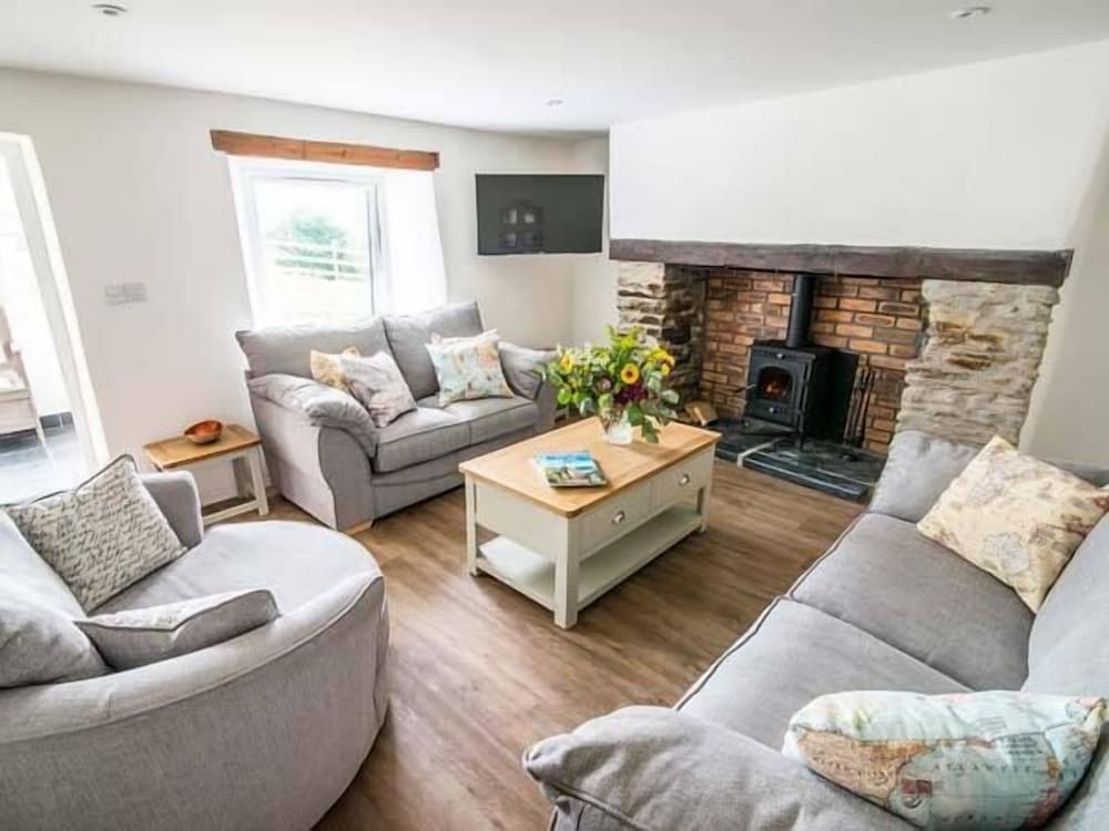 Five Elements Cottage