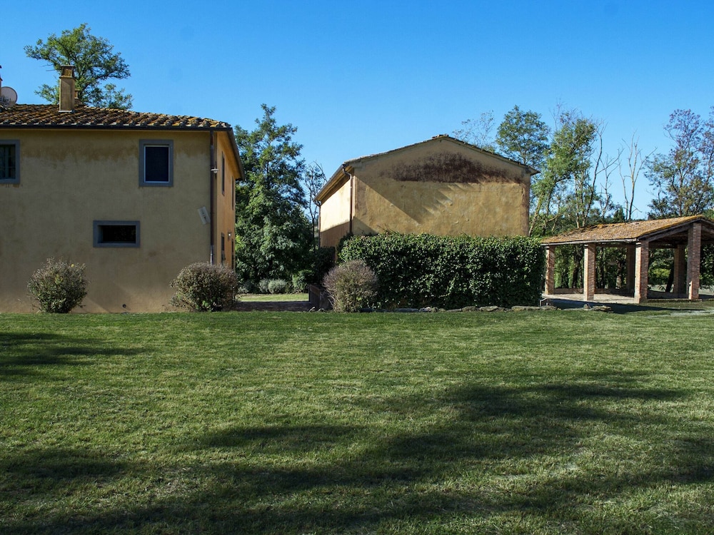 Villa in Tuscany Near Medieval Ghizzano view 4