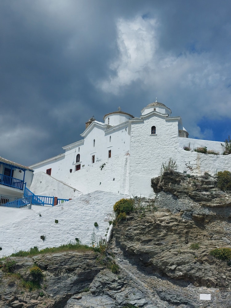 Photo 32