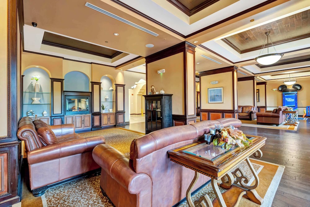 2BR Fireworks View With Pool Spa 5 Minutes to Disney