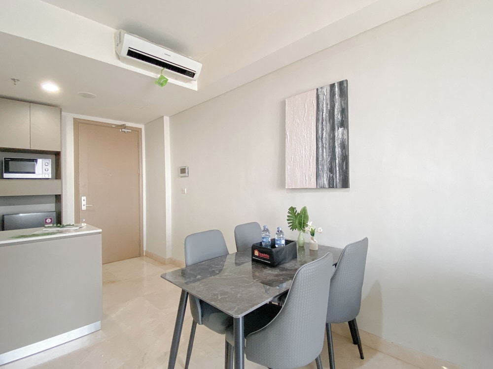 Fully Furnished and Elegant 2BR at Gold Coast Apartment PIK