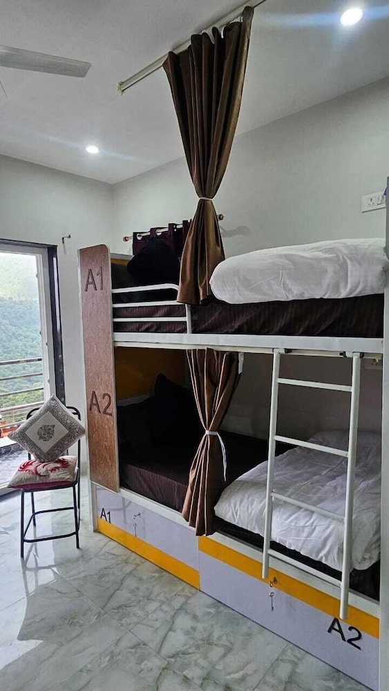 Camel S Backpackers Hostel
