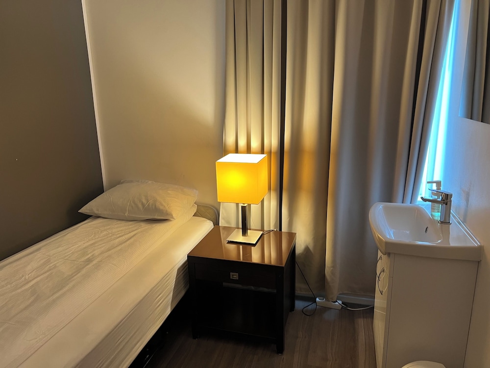 Castle Guesthouse