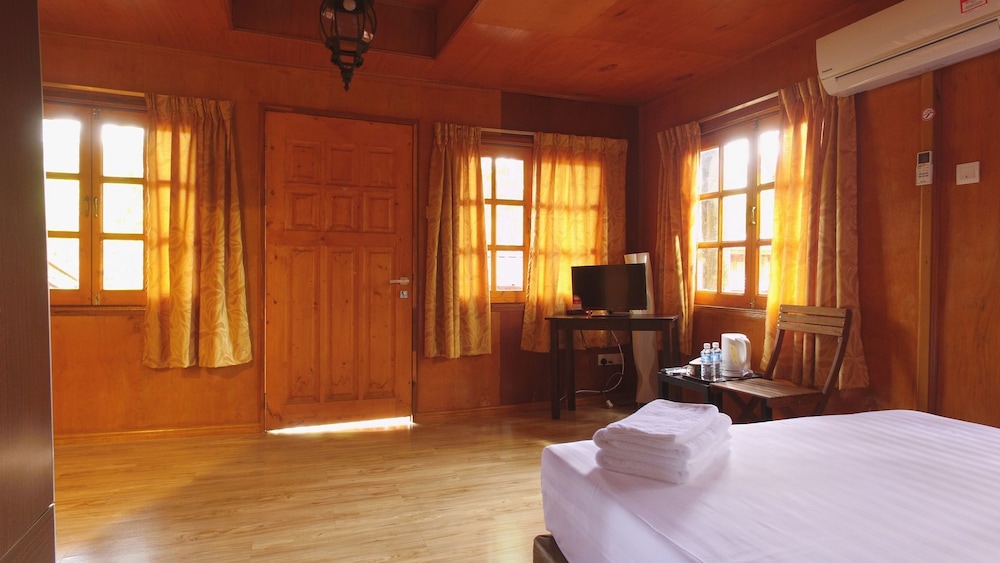 Borneo Tree House photo 4