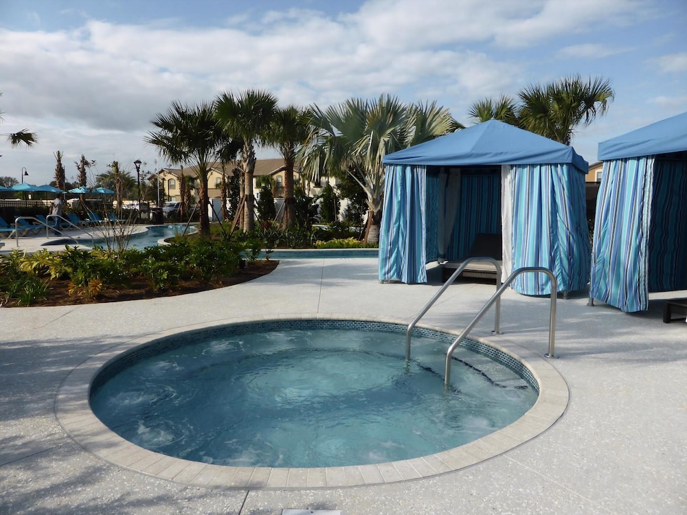 Stay Next Door to Disney at Windsor at Westside
