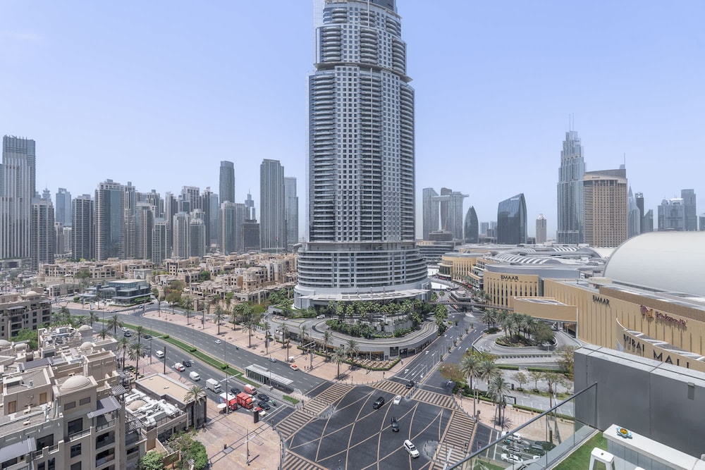 Gorgeous 1 Bedroom in Boulevard Point With City Views