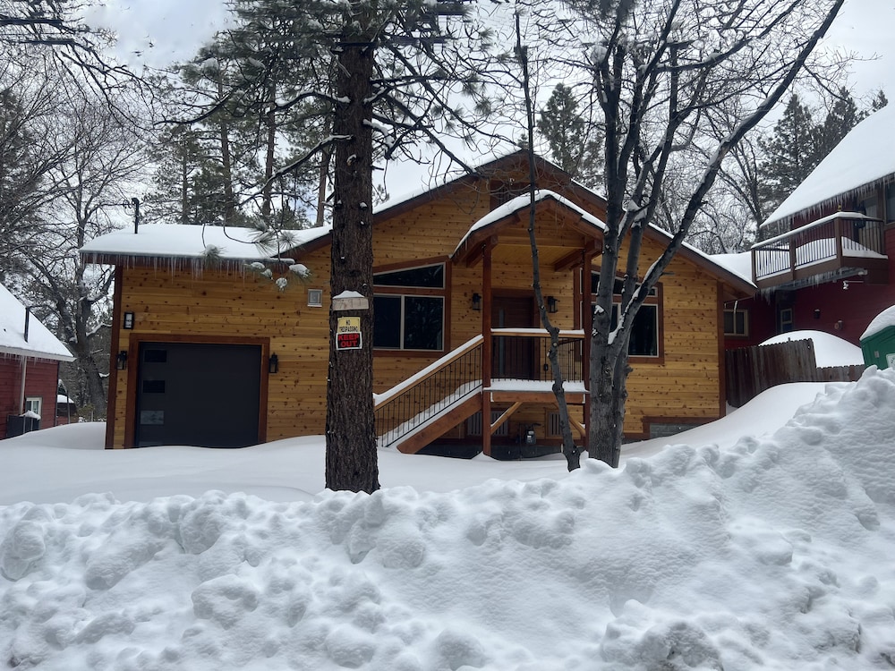 Cabin On Knight view 2