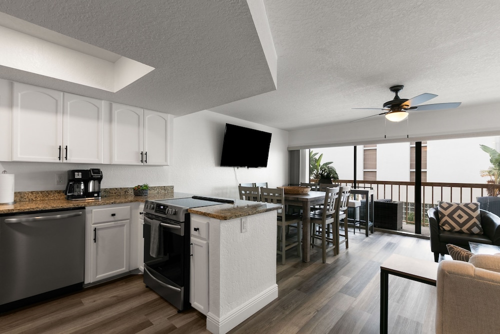 Sun Harbor #3 - Image 2