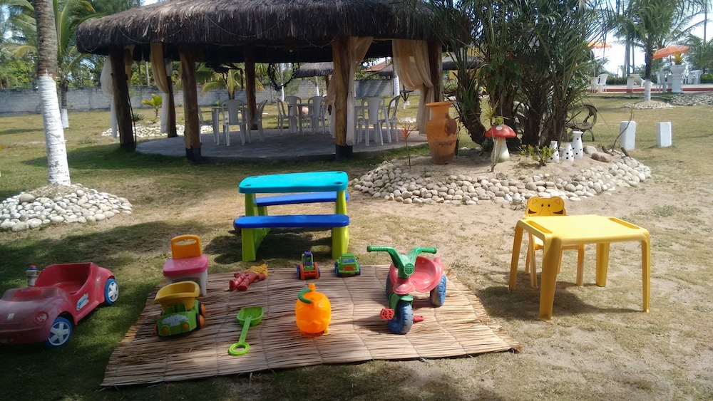 Pousada Oasis Beach Club