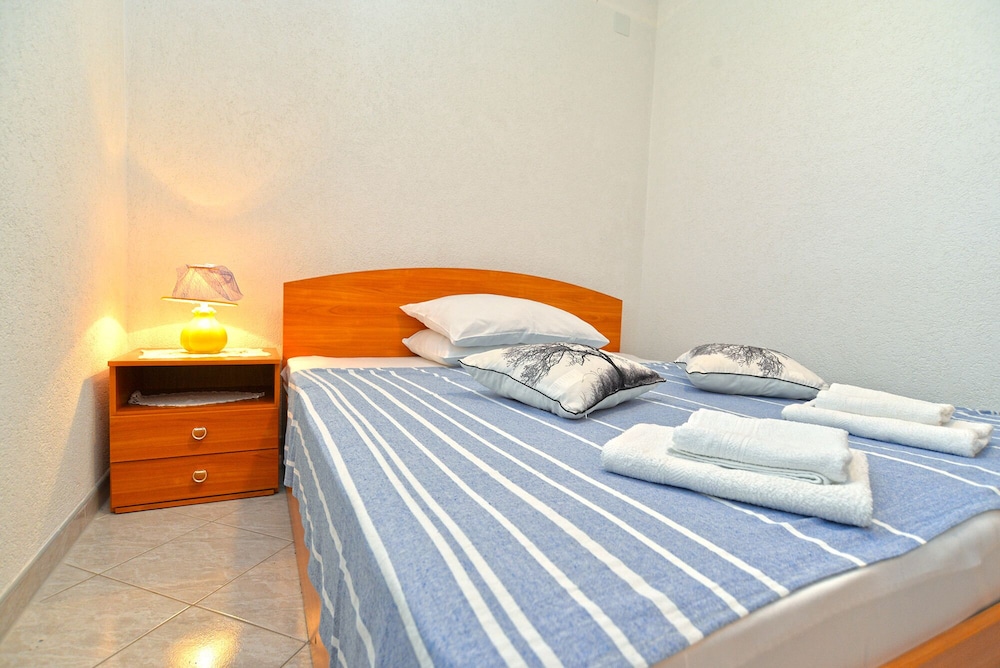 Apartment Mila 395