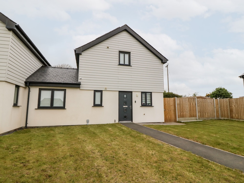 11 Parc Delfryn