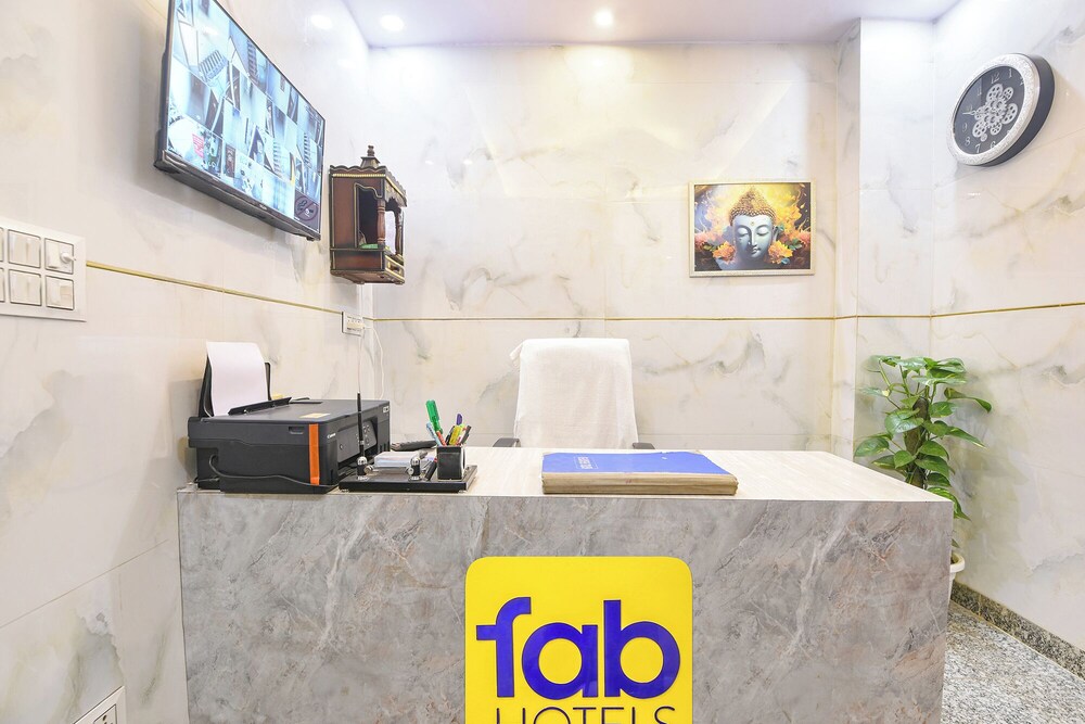 Fabhotel Comfort Home Stay