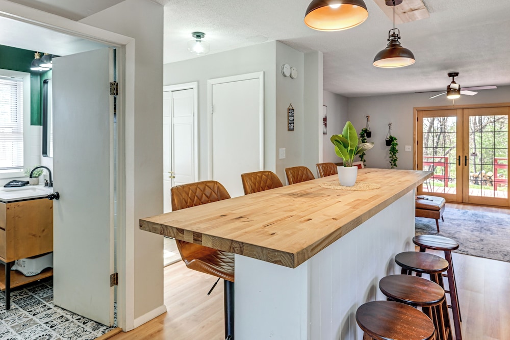 Unwind & Play: Cozy A-frame Getaway in Friendship!