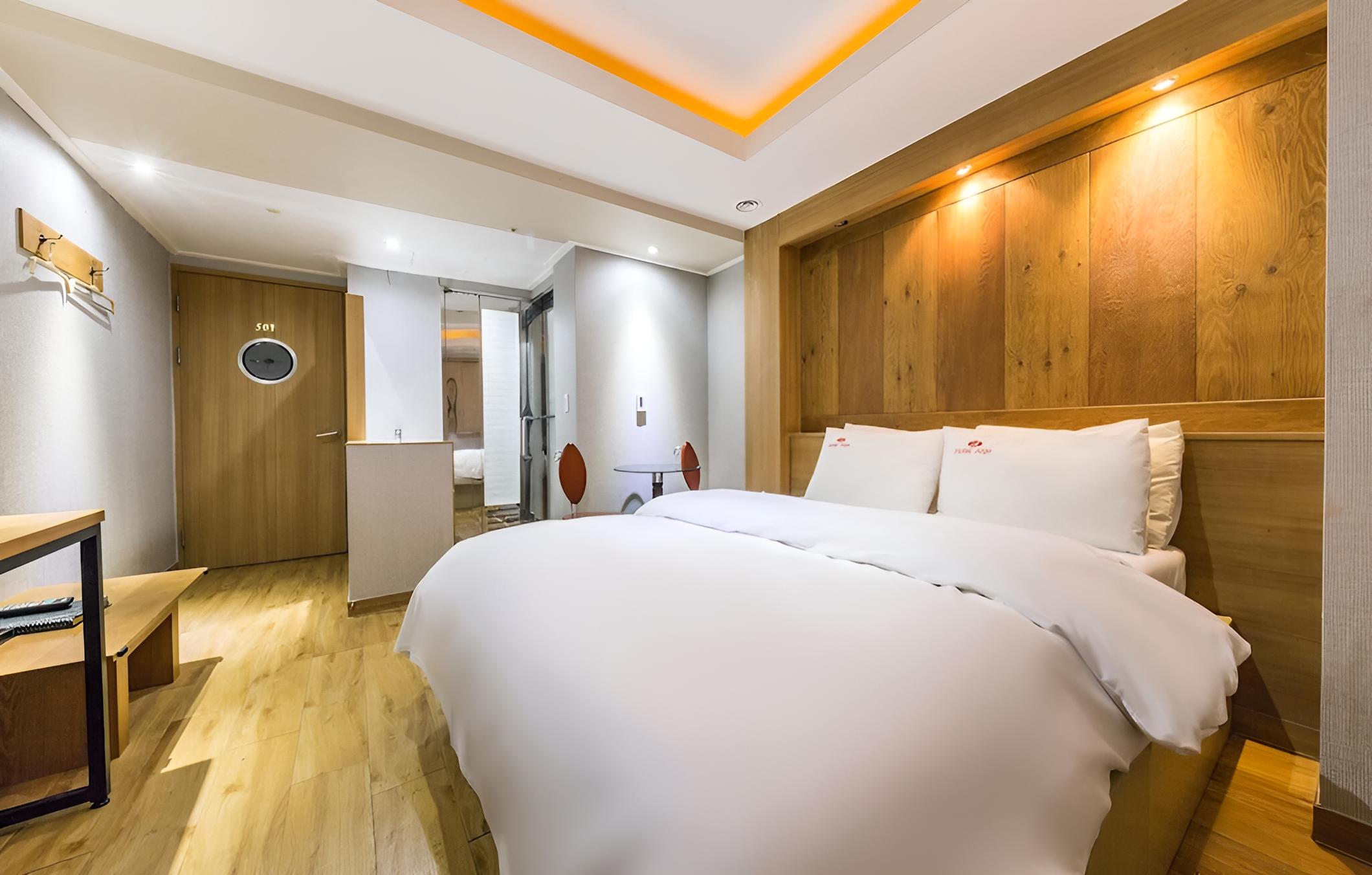 Gildong Argo Hotel