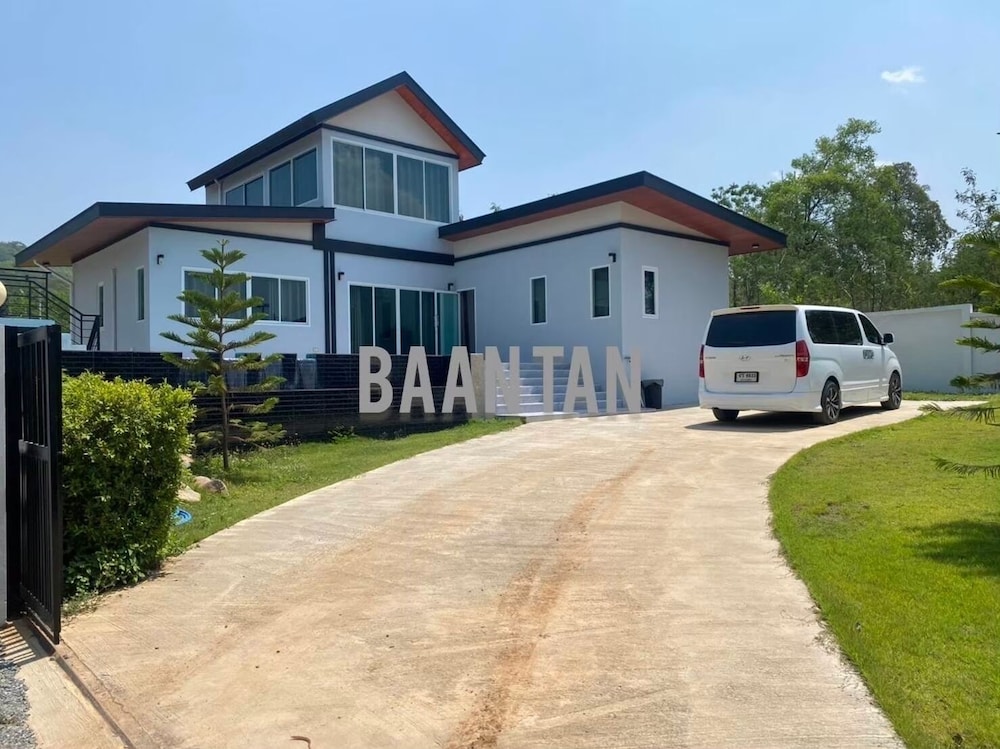 TANTAI 8 pool villa khaoyai view 4
