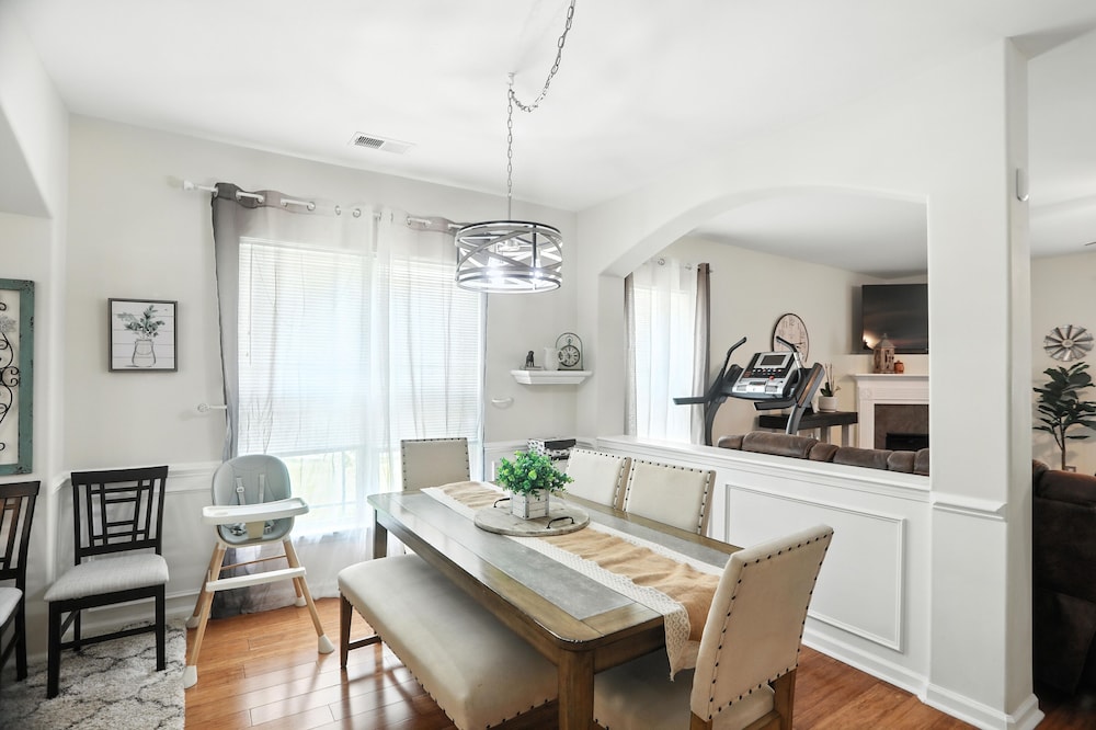 Lowcountry Luxury Near Palmetto Bluff 4 Bedroom Home