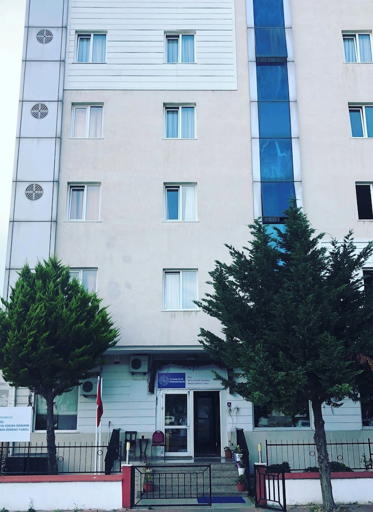 Photo 12