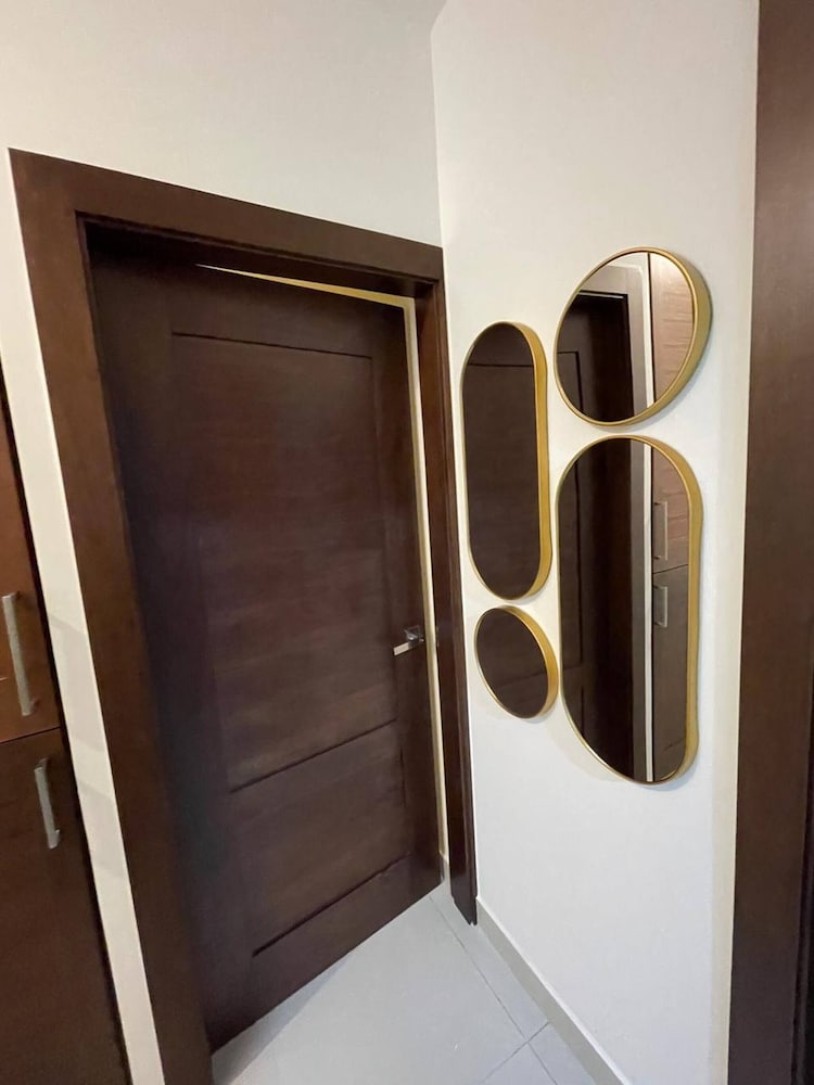 Modern Penthouse Albarobello Residences