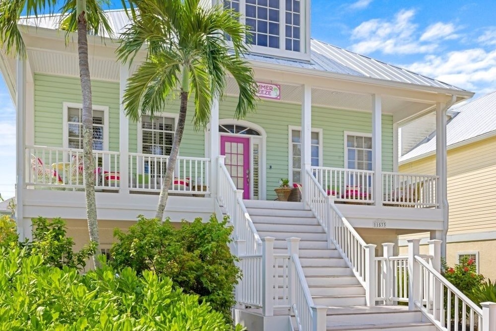 Summer Breeze 7 Bedroom Home