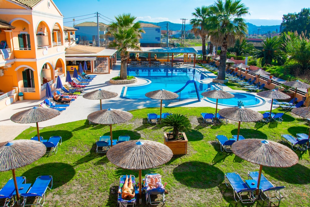 Lagoon Hotel & Apartments view 5
