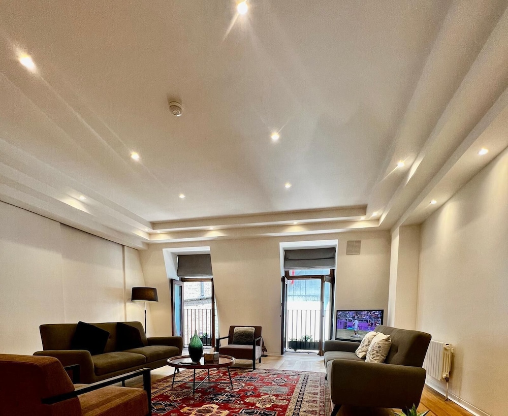 Mayfair Piccadilly Apartment