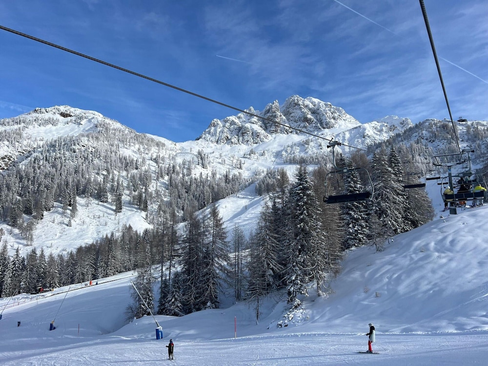 Chalet Near Nassfeld ski Resort and Ski-lift