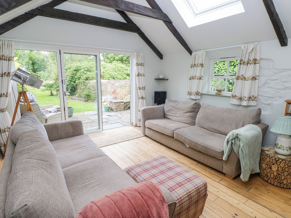 Inglenook Cottage