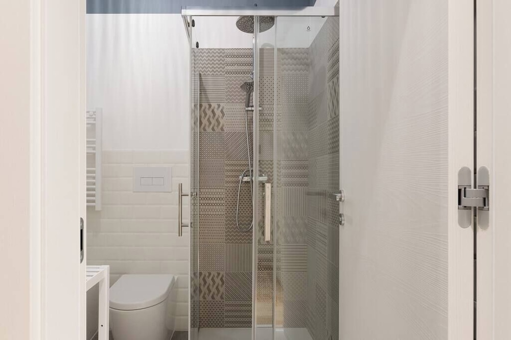 Trieste Chic Studio Historic Elegance