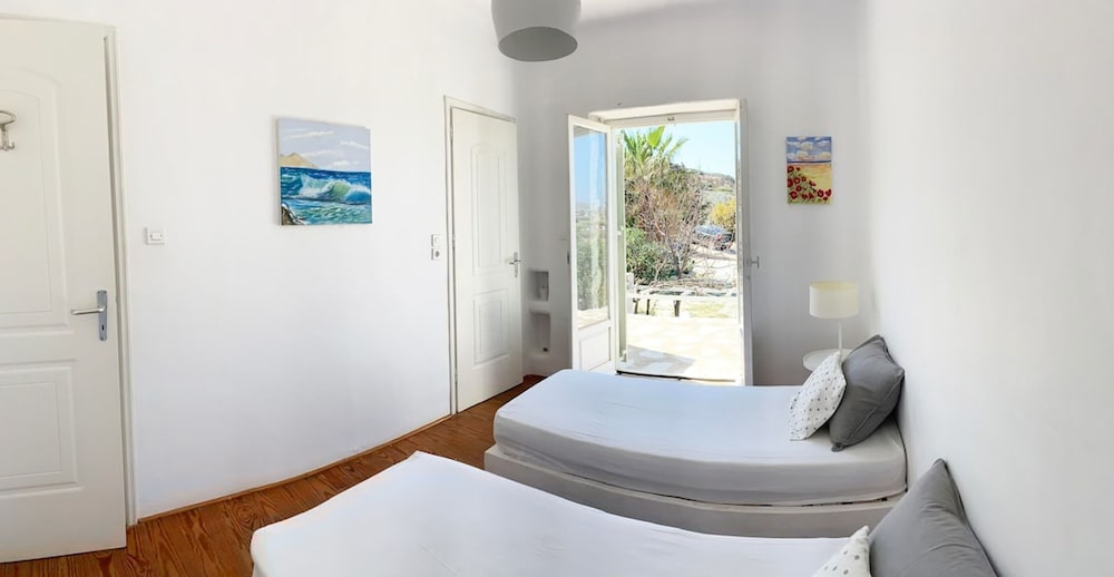Villa Joy in Ampelas Paros