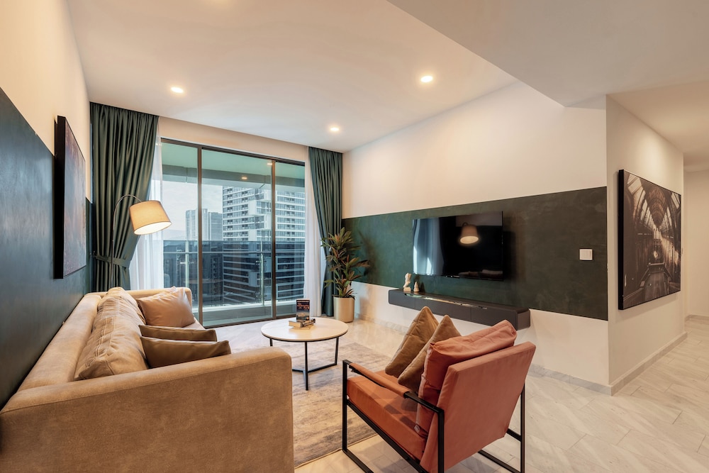 Eaton Residences by Sutera at KLCC photo 2