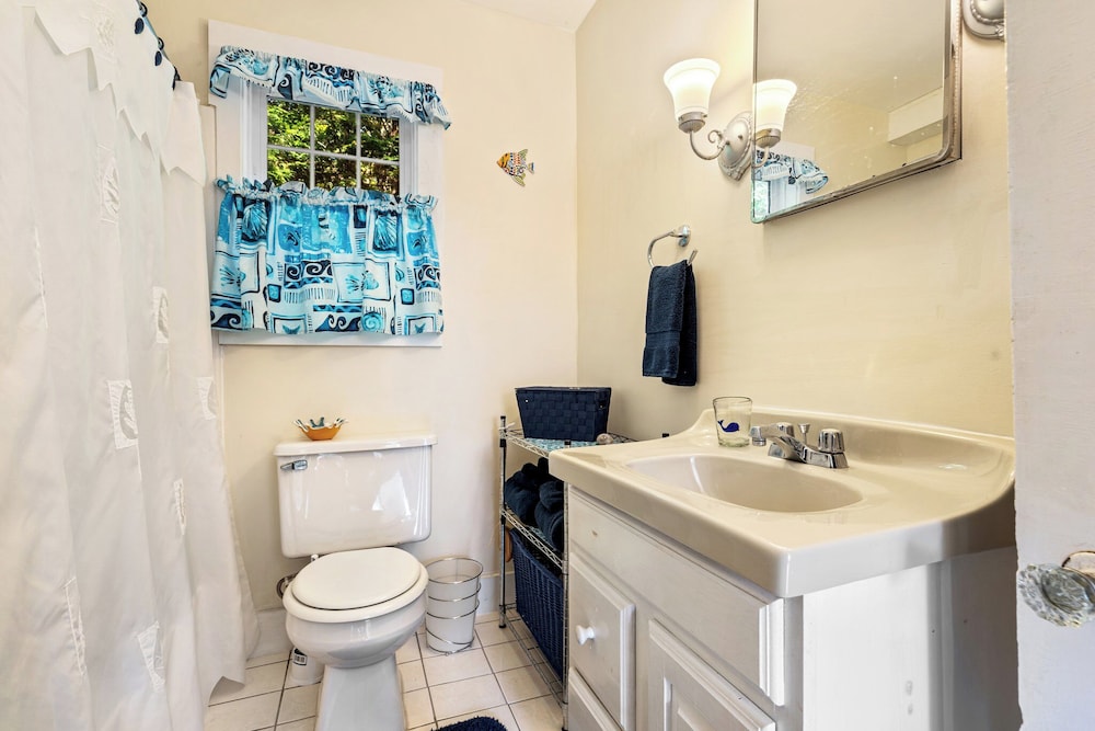 Nanas Hideaway 2 BDR Charmer!