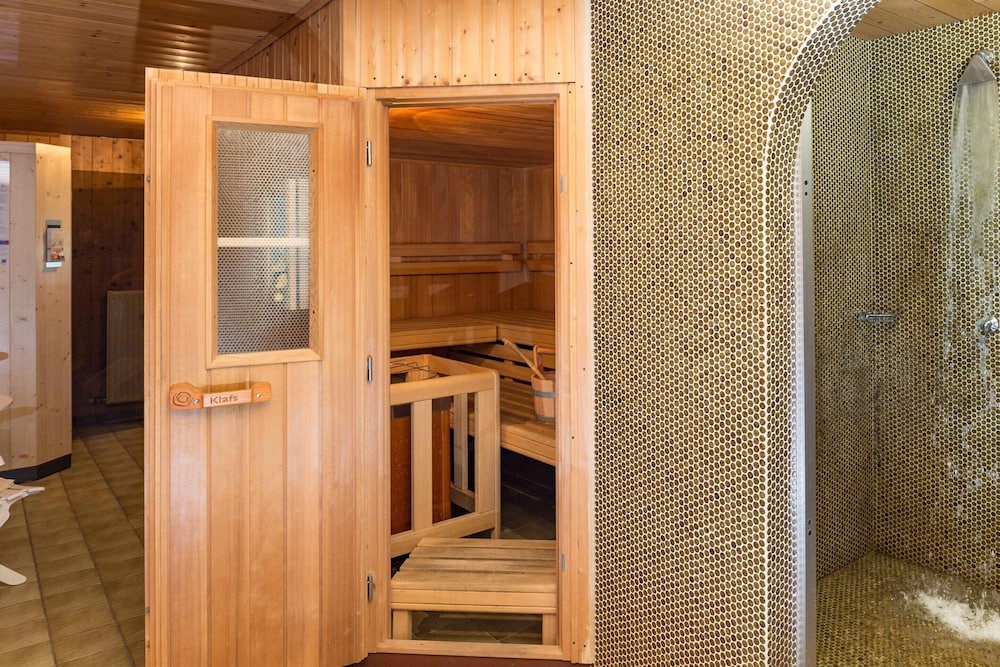 Compact Apartment in Radstadt With Balcony