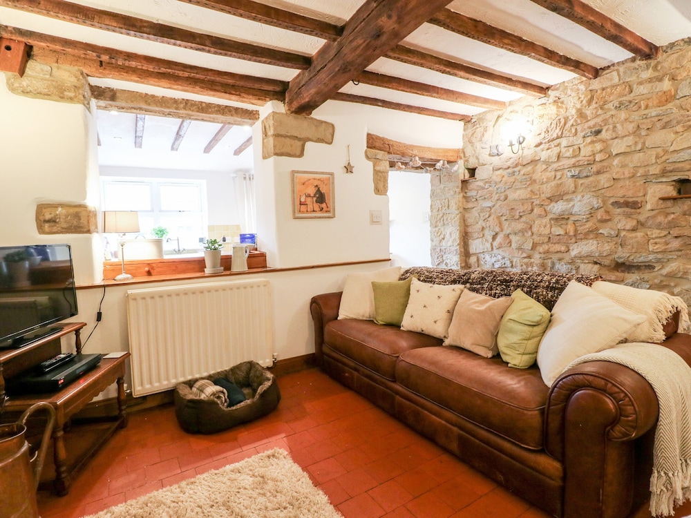 Hallbrook Cottage
