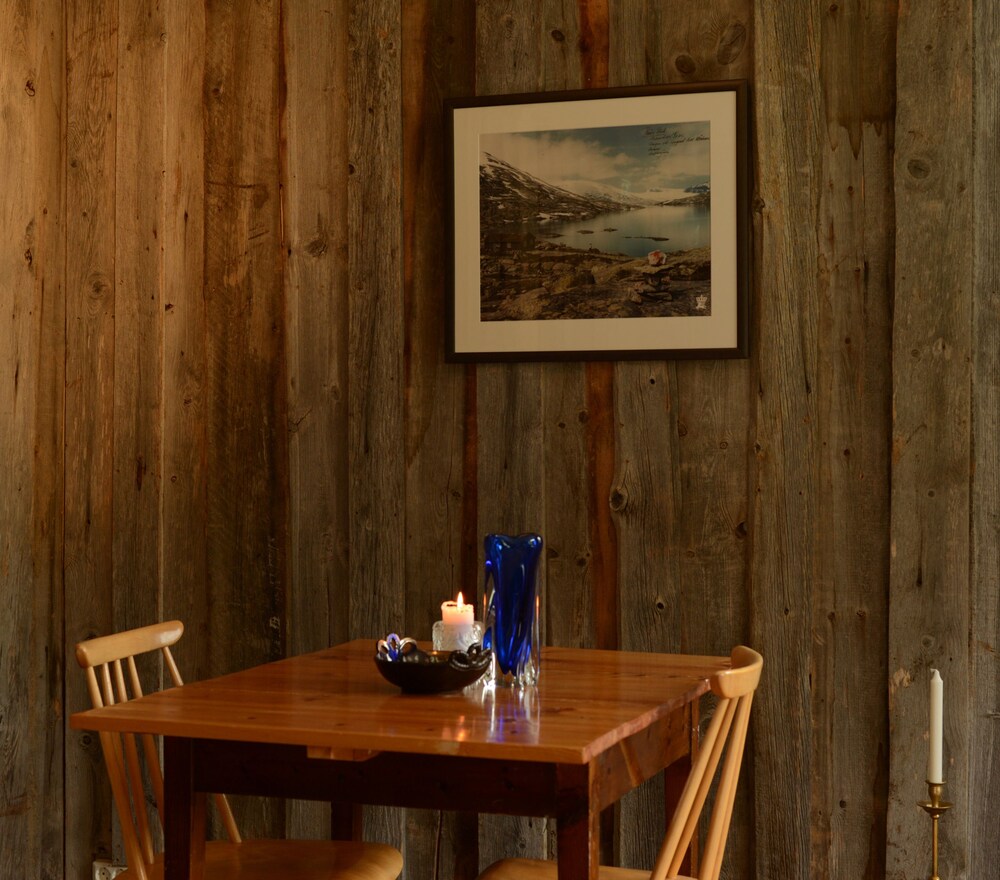 Nigardsbreen Lodge