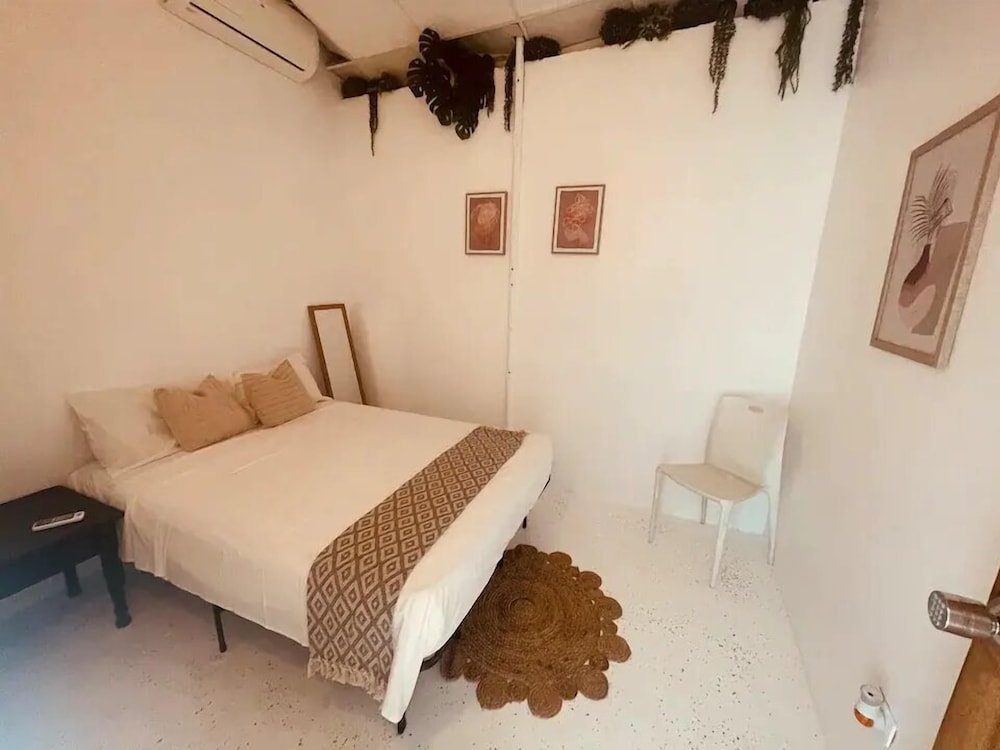 Beach Dorms San Juan - Property Image 19