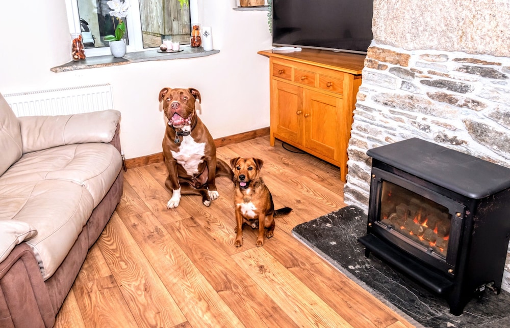 Haycombe Farm Cottage