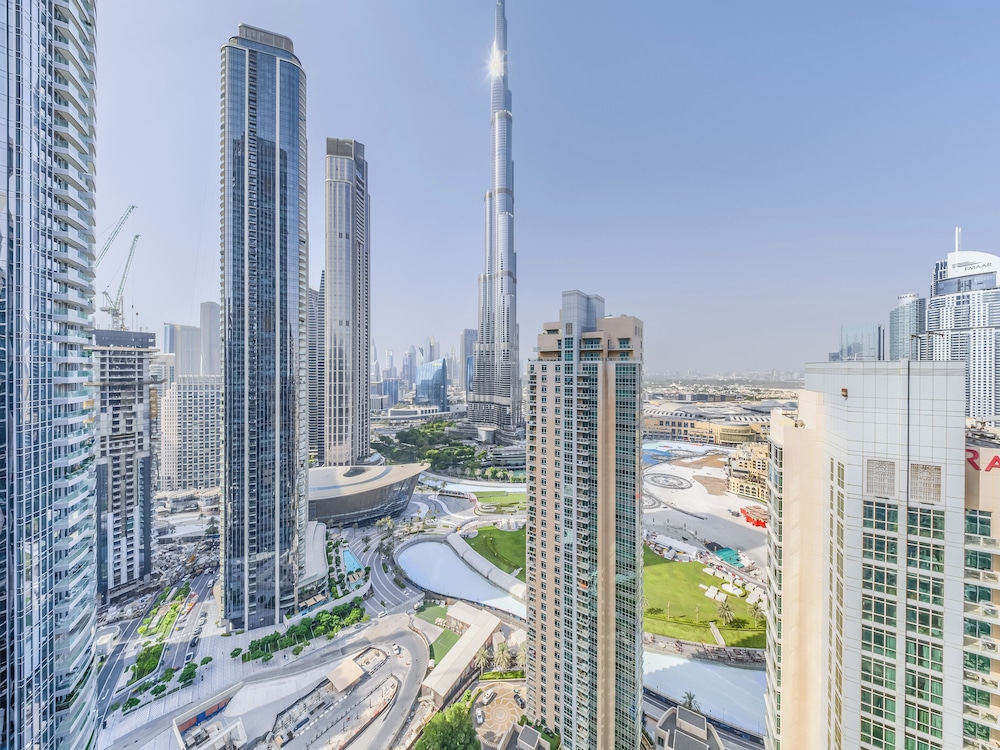 Act One - Act Two - Downtown - Emaar
