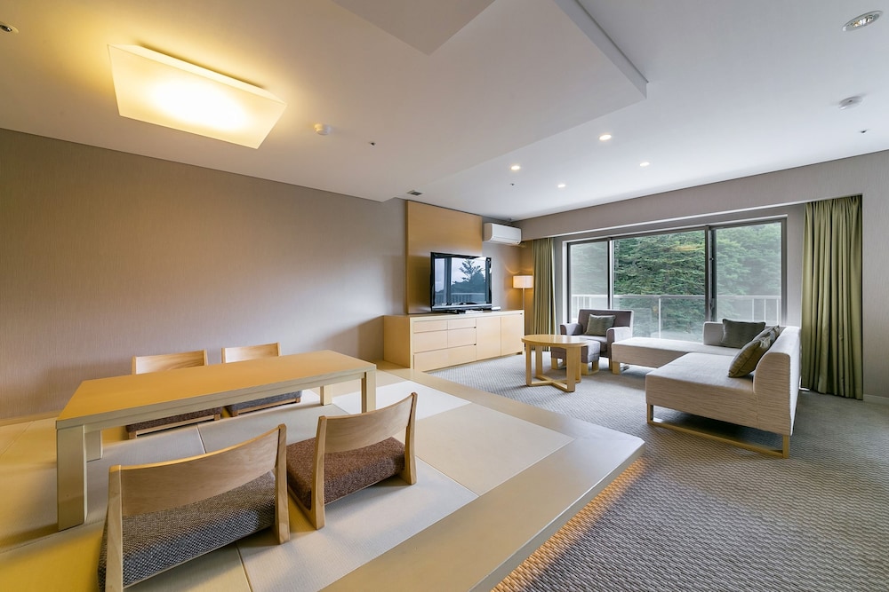 Tateshina Grand Hotel Takinoyu