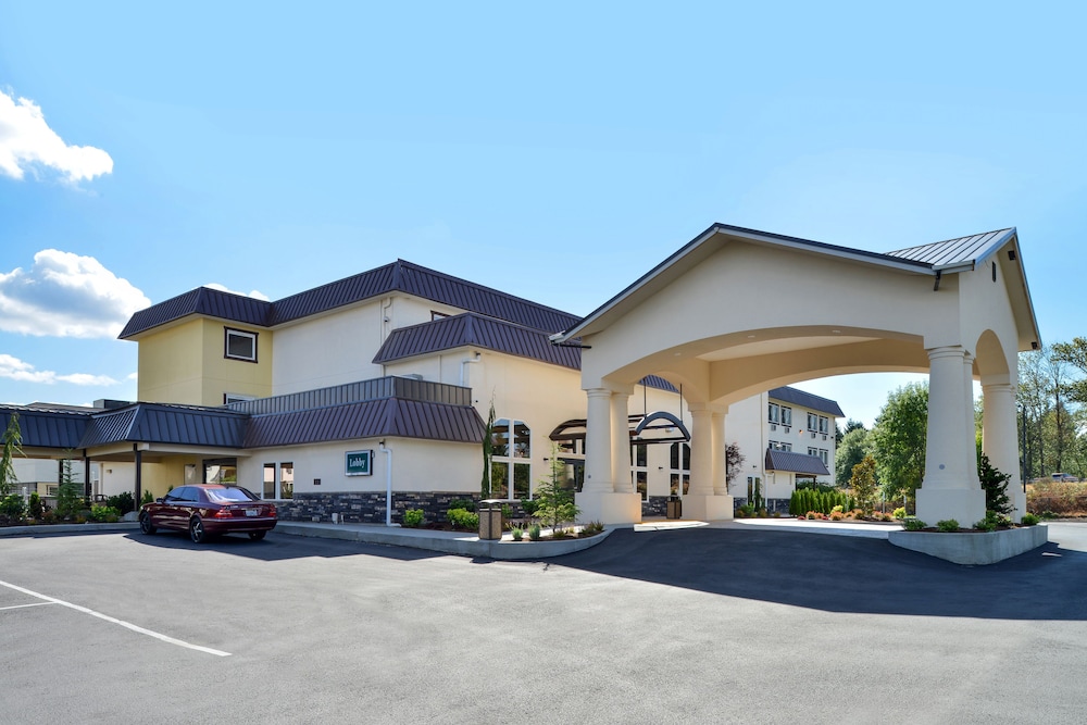 Quality Inn & Suites Tacoma - Seattle
