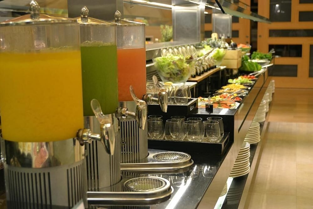 Abu Dhabi Vacations - Park Arjaan by Rotana - Property Image 11