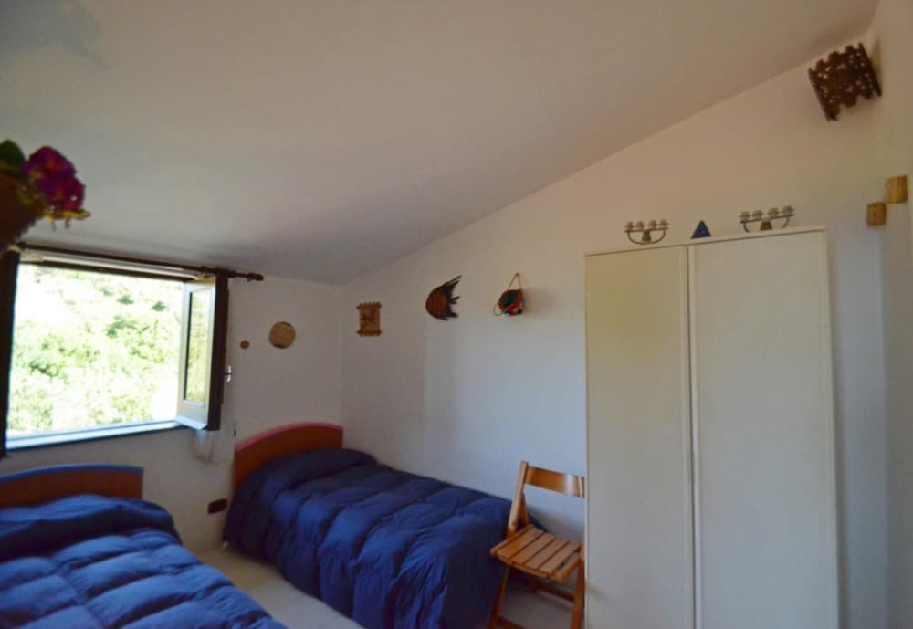Photo 48