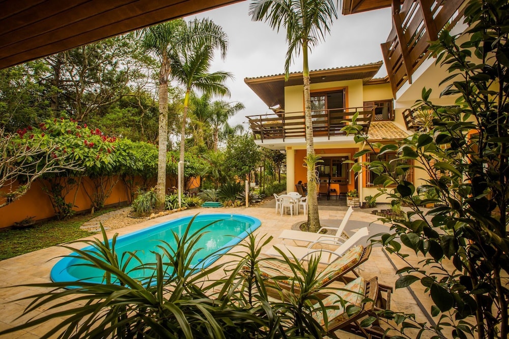 Bollté Praia Boutique Pousada - Campeche - SC
